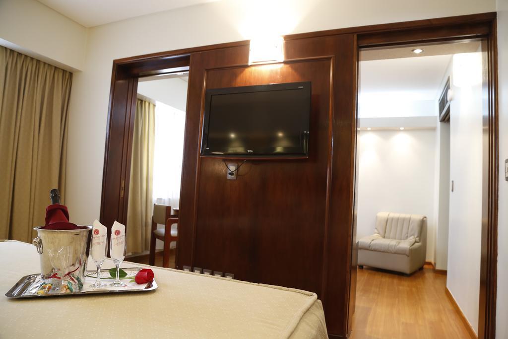 Hotel Corregidor La Plata Extérieur photo