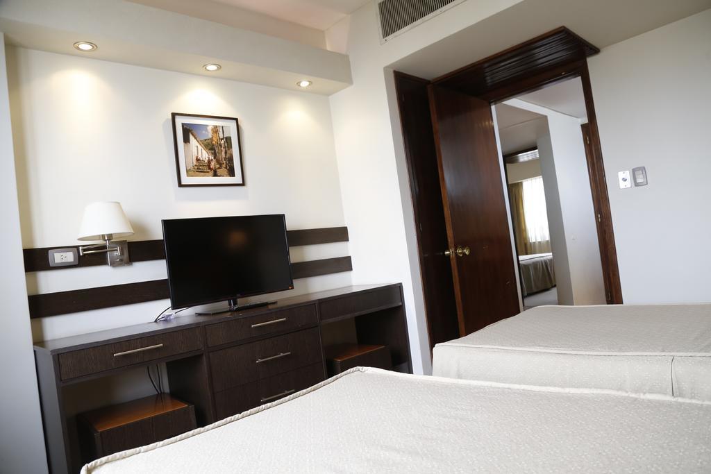 Hotel Corregidor La Plata Extérieur photo