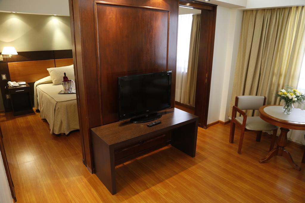 Hotel Corregidor La Plata Extérieur photo